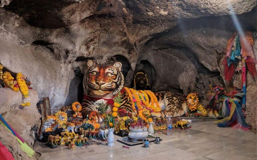 Krabi: Tiger Cave, Hot Springs and Emerald Pool Jungle Tour - What to bring so the day feels easy, not annoying