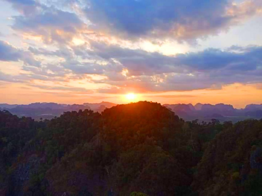 Krabi: Tiger Cave Temple Sunset Tour - Guides, English support, and the small group advantage
