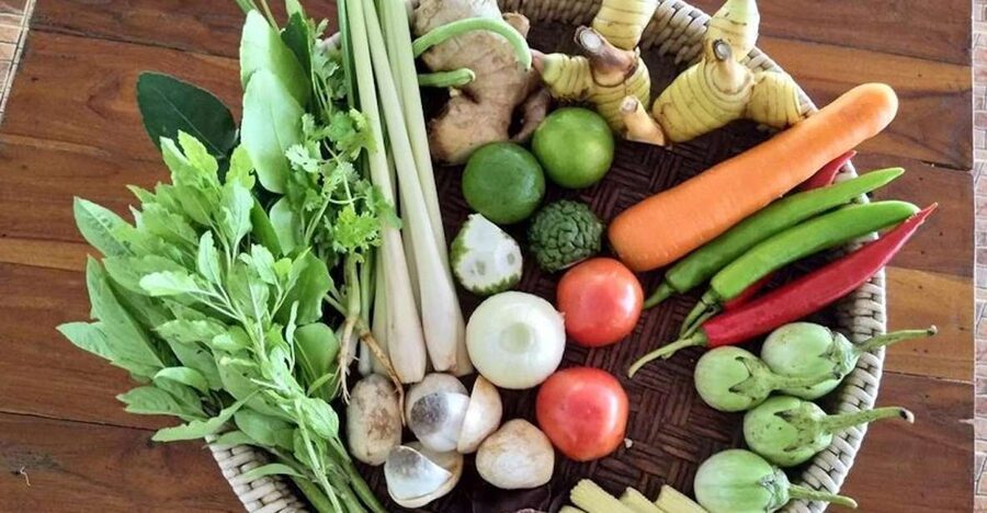 Krabi: Traditional Thai Cooking Class - Instructor style: clear English and a friendly pace