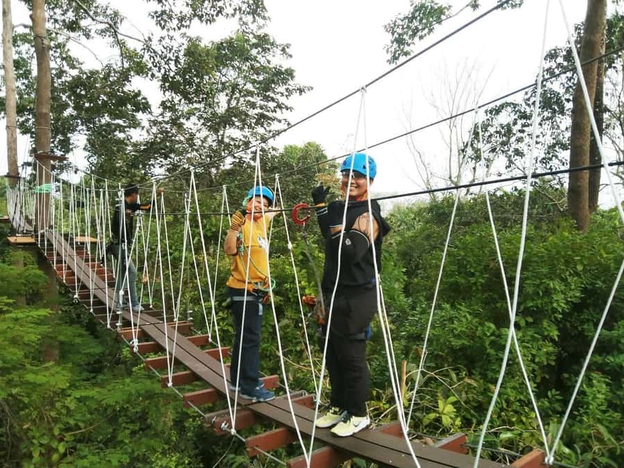Krabi Zipline adventure - The main event: 11 ziplines, split into two zones