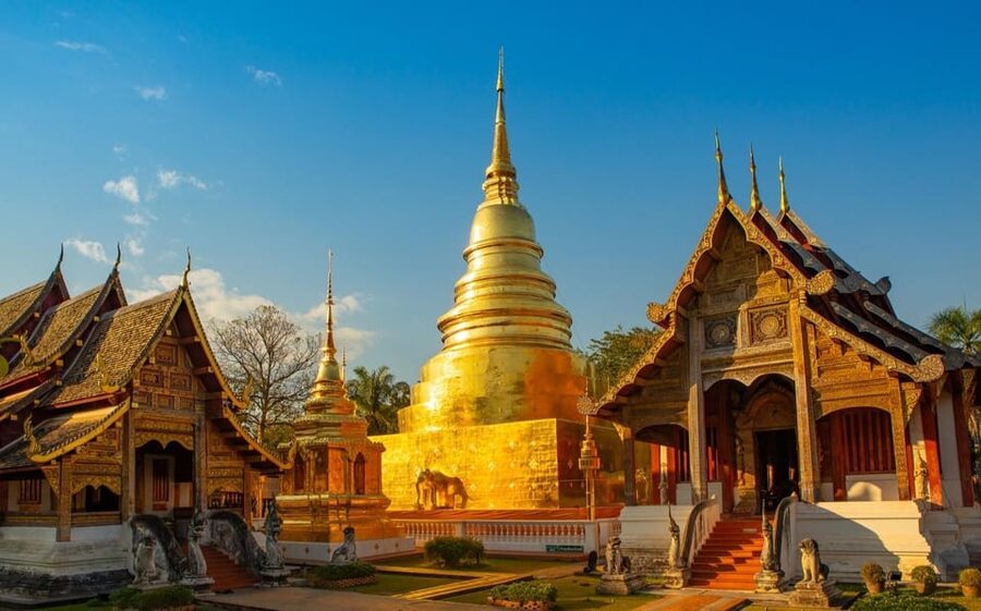 Lanna Heritage Walking Tour: A Journey Through History - Wat Chiang Man and the stone carvings that explain the early Lanna era