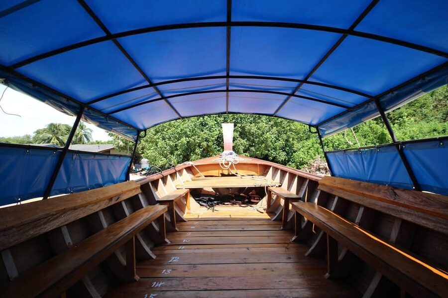 Lanta's Hidden Gems: 4 Islands by Traditional Longtail Boat - Snorkeling reality check: coral and fish are not guaranteed