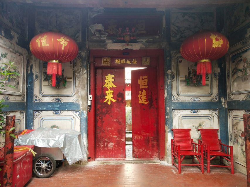 Local Life, Culture & Food Walking Tour at Chinatown - Temples and shrines: incense, gold, and everyday faith