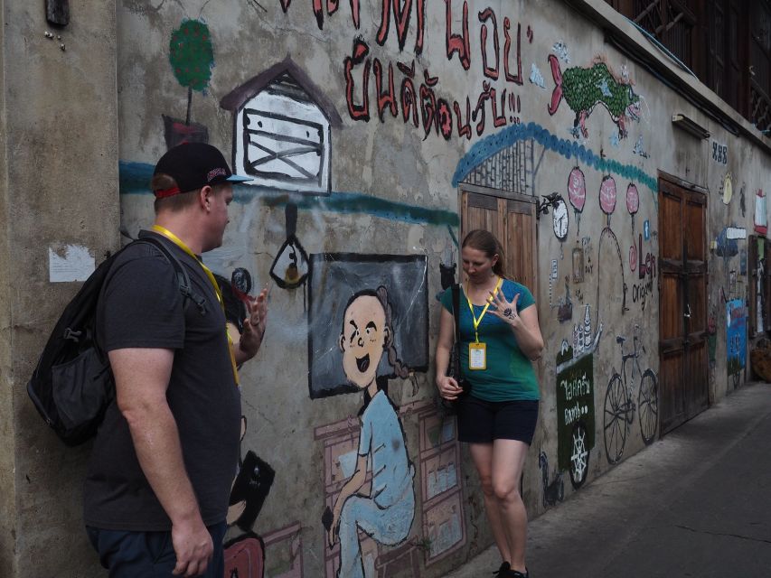 Local Life, Culture & Food Walking Tour at Chinatown - Old shophouses and hidden community spaces you won’t route on your own