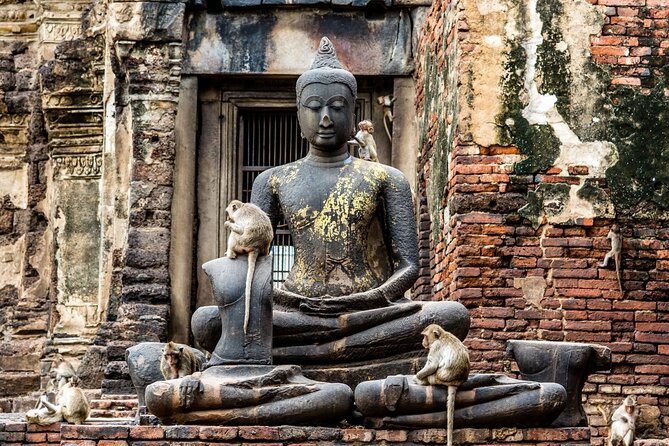 Lopburi Monkey Temple & Ayutthaya Old City Tour From Bangkok - Lopburi’s Phra Prang Sam Yot: the Khmer link you’ll remember
