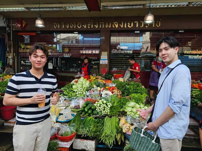 Mini Group: Authentic Thai Cooking & Wellness Experience - Uncle and Aunty Cooking House: herbal welcome, garden walk, then ingredient lesson