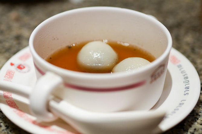 Night Street Food Tour of Bangkok's Chinatown - Chinatown at night works because you’re not guessing