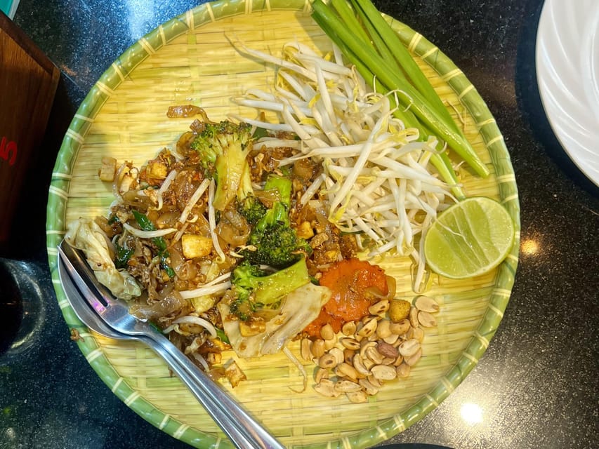 No Diet Club - Local food tour in Bangkok with many tastings - Should you book No Diet Club in Bangkok?