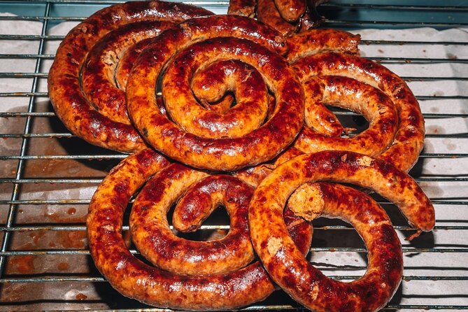 Northern Flavours Chiang Mai Food Tour with 15+ Tastings - Who this tour is perfect for