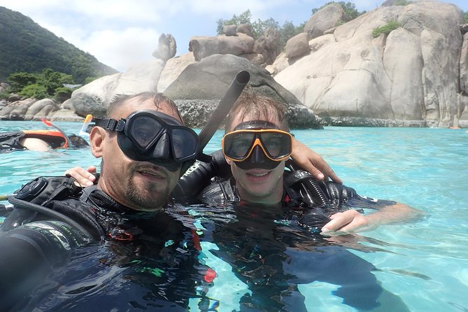 PADI Discover Scuba Diving in Koh Tao - half day and two dives - Two underwater sessions, one hour apart, with a snack break that actually helps
