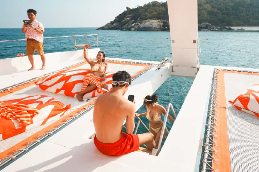 Pattaya: 3-Island Hopping Sunset Yacht & Buffet with Live DJ - Price and Value for $79: When This Tour Feels Worth It