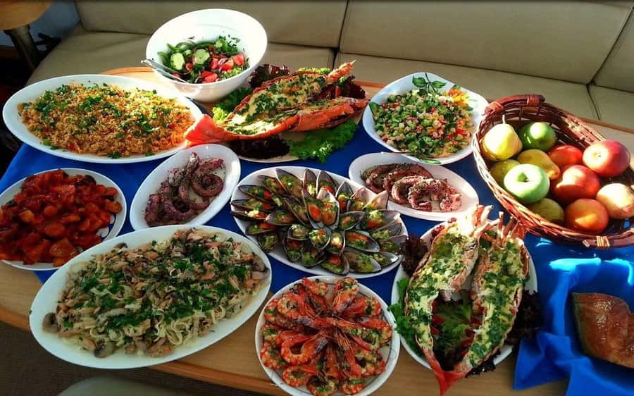 Pattaya: 3 Islands Catamaran Tour with Buffet Lunch - From Pattaya City to the marina, this day starts easy