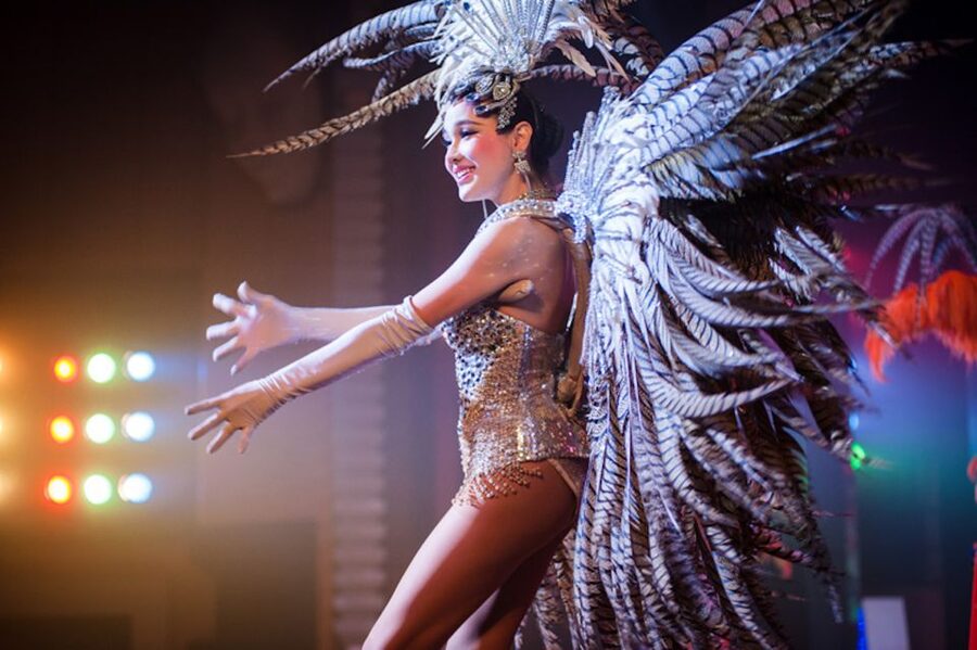 Pattaya: Alcazar Cabaret Discounted Admission Ticket - Seat Choice in Alcazar: Standard 2nd Floor vs Deluxe vs VIP