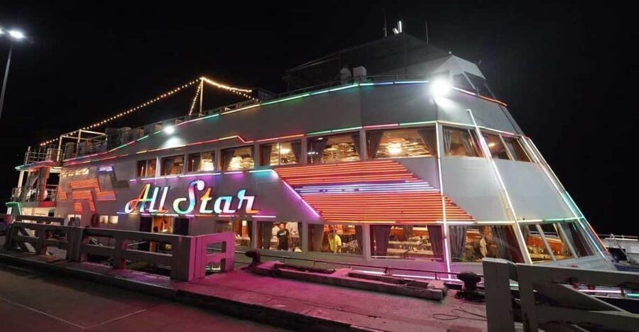 Pattaya: All Star Dinner Cruise, Cabaret Show & Beer Buffet - Unlimited beer and soft drinks, plus disco beats later