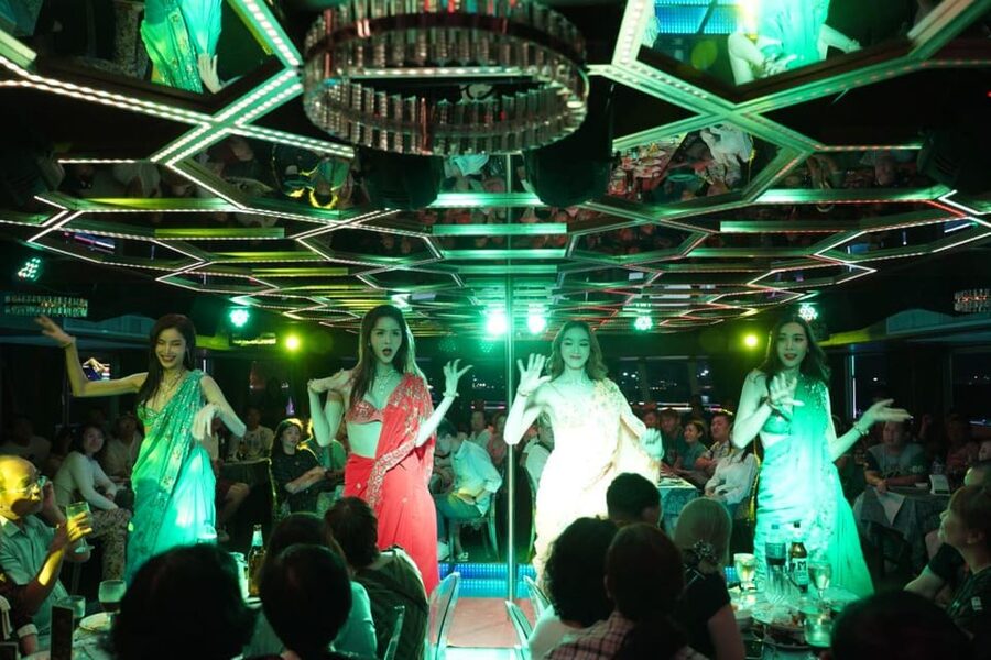 Pattaya: All Star Dinner Cruise, Cabaret Show & Beer Buffet - Pattaya Bay views, when the scenery actually matters