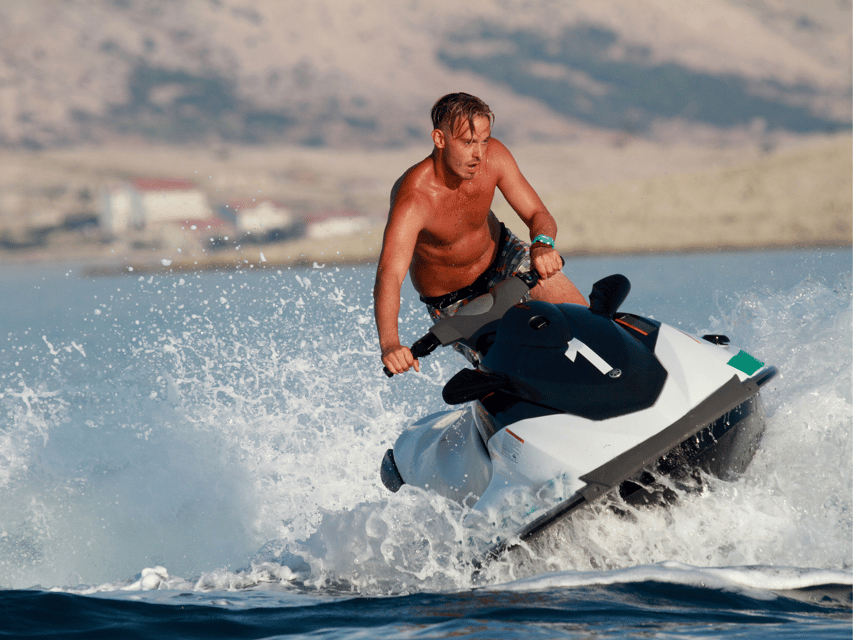 Pattaya Beach: Jet Ski Adventure - Getting to Manta Marina, and starting on the right side of the beach