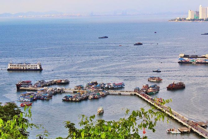 Pattaya Discovery Tour with Floating Market, View Points - Stop 3: Pattaya City Sign and the Khao Pattaya View Point
