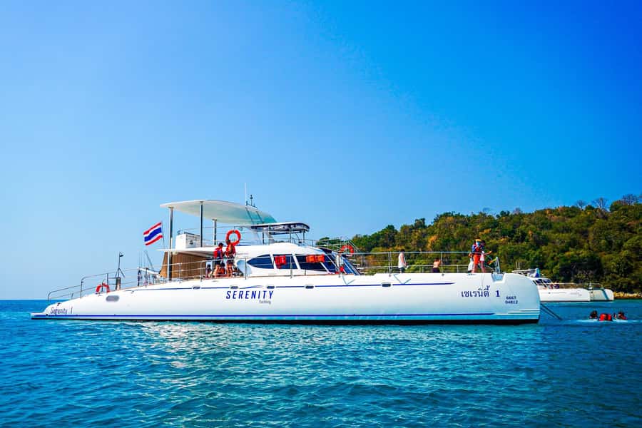 Pattaya: Exclusive 3-Island Catamaran Tour with Buffet Lunch - Koh Phai: the relaxed start with swimming, snorkeling, and paddleboarding