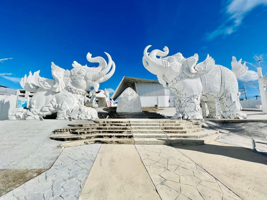 Pattaya: Frost Magical Ice of Siam Entry Ticket - Frost Magical Ice of Siam: what it is and why it works in Pattaya