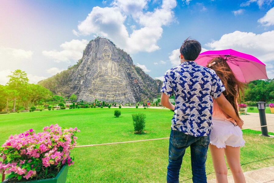 Pattaya: Full-Day Customizable City Tour - Wat Phra Yai (Big Buddha Temple) for the iconic hilltop views