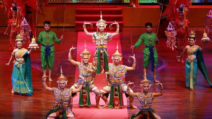 Pattaya: Nong Nooch Tropical Garden Ticket - Elephant shows: included, with two choice slots
