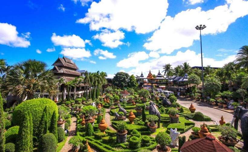 Pattaya: Nong Nooch Tropical Garden Ticket for Foreigners - Muay Thai, Elephant Shows, and Thai Dance at Set Times