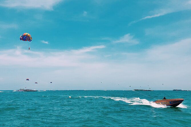 Pattaya: Parasailing Experience - How You Get From Manta Marina to the Launch Spot