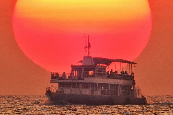 Pattaya: Parasailing Experience - What the Speedboat Adds to the Value