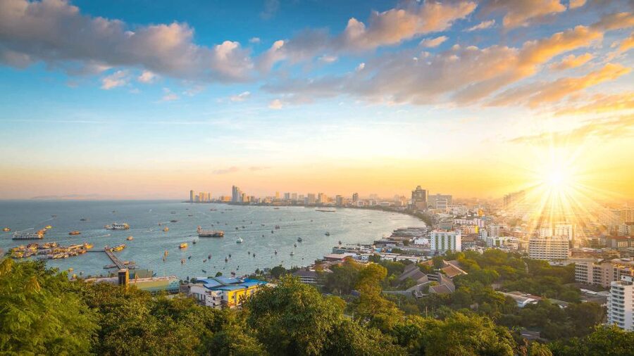 Pattaya: Private Customizeable City Highlights Tour & Driver - Getting picked up right: Pattaya City versus Laem Chabang