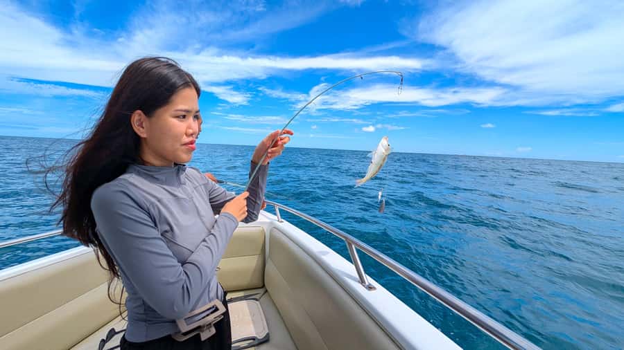 Pattaya: Private Speedboat Nemo Island with Snorkel & BBQ - Beach time at Samae San: swim, paddle board, and reset