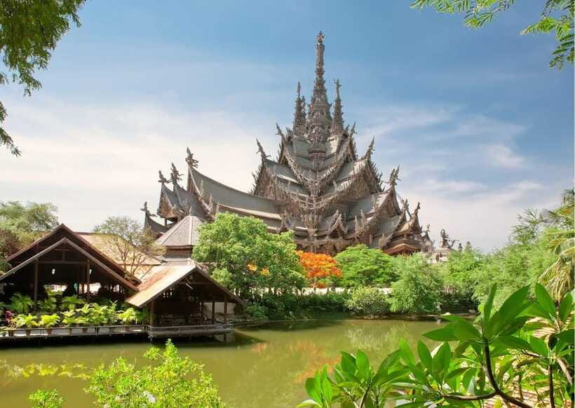 Pattaya: Sanctuary of Truth Admission with Guided Tour - The 45-minute guided tour: what you should actually pay attention to