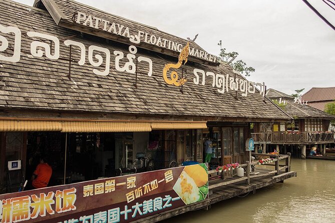 Pattaya Viewpoint, Big Buddha & Floating Market with Lunch - Starting at Dusit Thani and Getting Set for a Smooth Day
