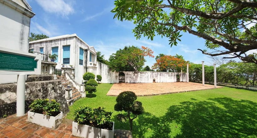 Petchaburi Temples & Royal Palace - small Join Group Tour - Phra Nakhon Khiri (Khao Wang): King Rama V’s Summer Palace and Hilltop Views