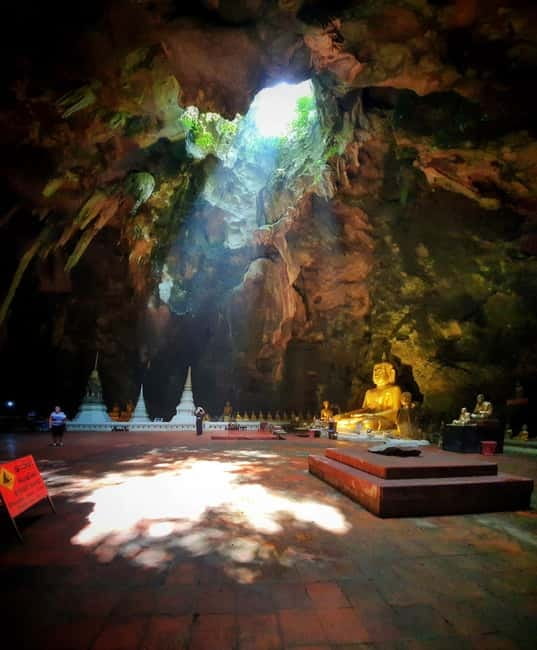 Petchaburi Temples & Royal Palace - small Join Group Tour - Lunch at The Royal Diamond: A Timed Break So You Don’t Burn Out