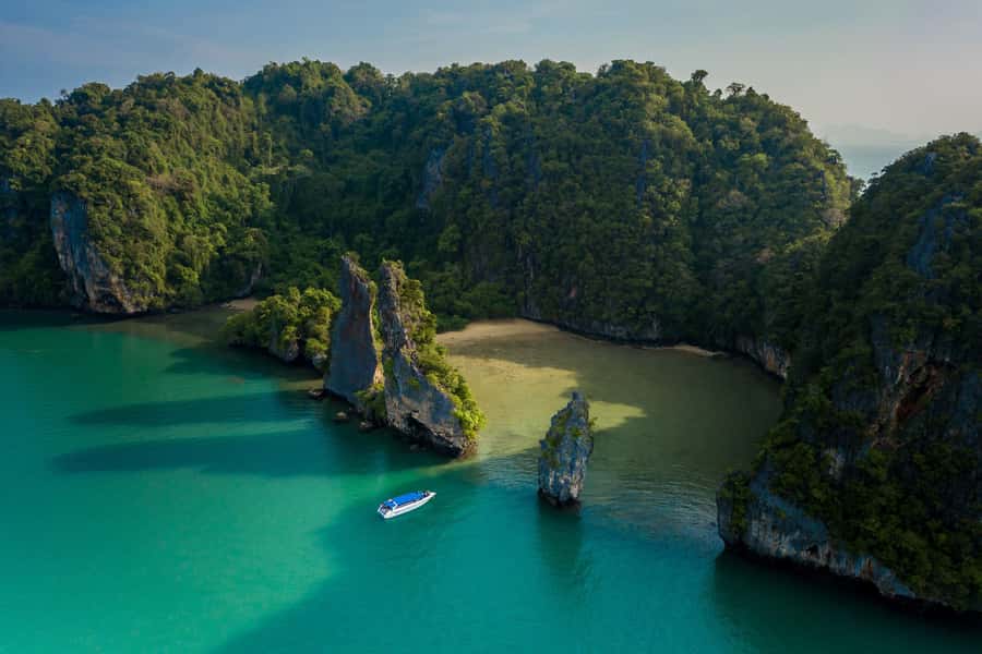 Phang Nga Bay: Early Bird James Bond & Beyond Tour - Why the early-bird timing changes Phang Nga Bay