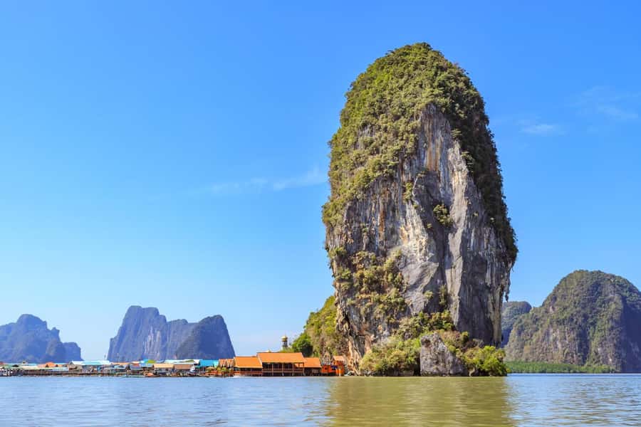 Phang Nga Bay: James Bond Island Kayak and Snorkeling Tour - Panyee Island Lunch and the Portside Pause