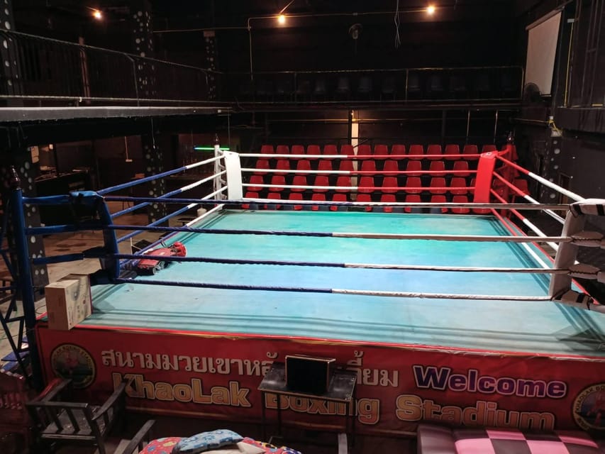 Phang-nga: Khao Lak Boxing Stadium Muay Thai - Wai Khru Ram Muay: the ritual before the first bell