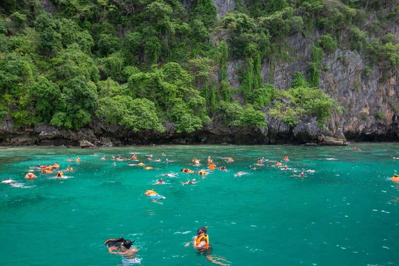Phi Phi: 7 Islands longtail boat with Sunset and Plankton - Loh Samah Bay to Maya Bay, Where Time and Rules Can Change Your Day