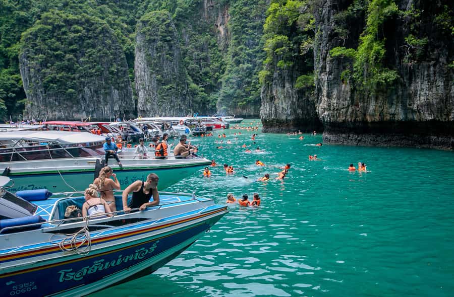 Phi Phi: 7 Islands Speed Boat Tour with Sunset and Plankton - Loh Samah Bay Transfer and the Walk to Maya Bay