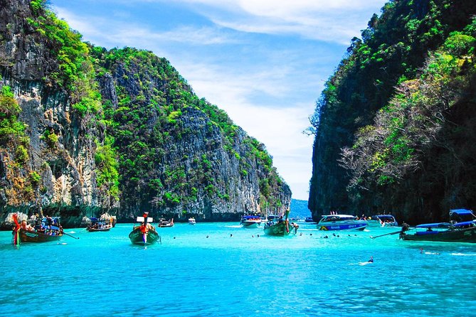 Phi Phi & Bamboo Islands Snorkeling Tour with Lunch by Speedboat - Monkey Beach 20 minutes: photo stop energy