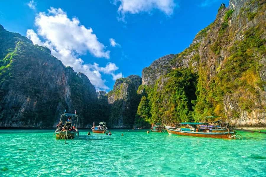 Phi Phi Islands: 2 Days, 1 Night Trip with Activities - What to Pack and How to Avoid Island Day Friction