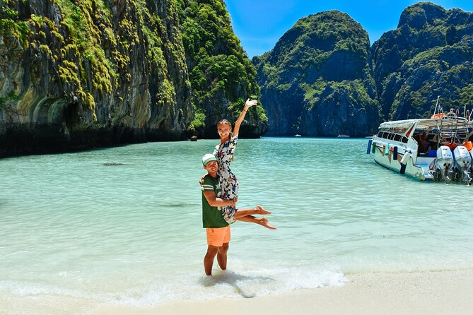 Phi Phi Islands Speedboat Day Trip from Phuket with Lunch - Key highlights before you go