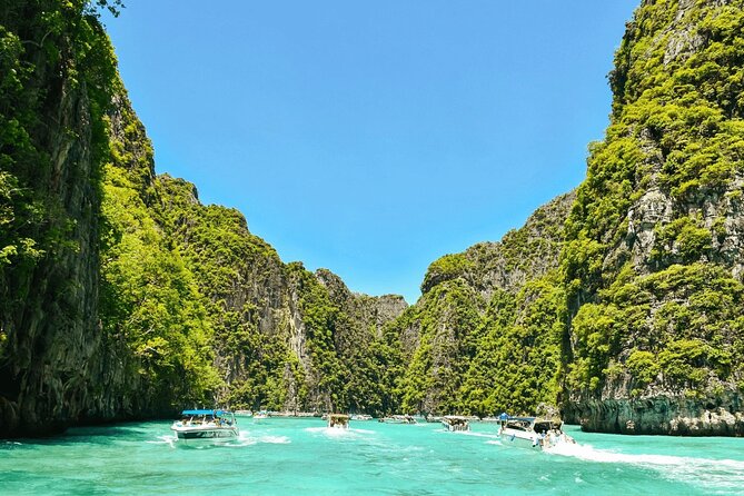 Phi Phi Islands Speedboat Day Trip from Phuket with Lunch - The speedboat ride reality: fast, loud, and sometimes bumpy