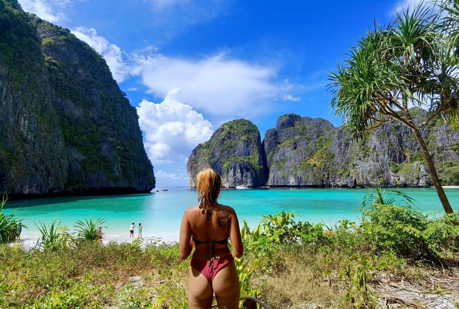Phi Phi: Private Longtail Boat to Maya Bay with Snorkeling - The meeting point: quick start matters on Phi Phi