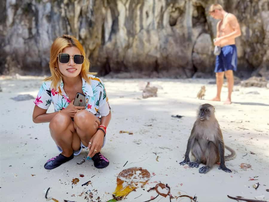 Phi Phi: Private Longtail Boat to Maya Bay with Snorkeling - Choosing your duration: 3, 4, 6, or 7 hours