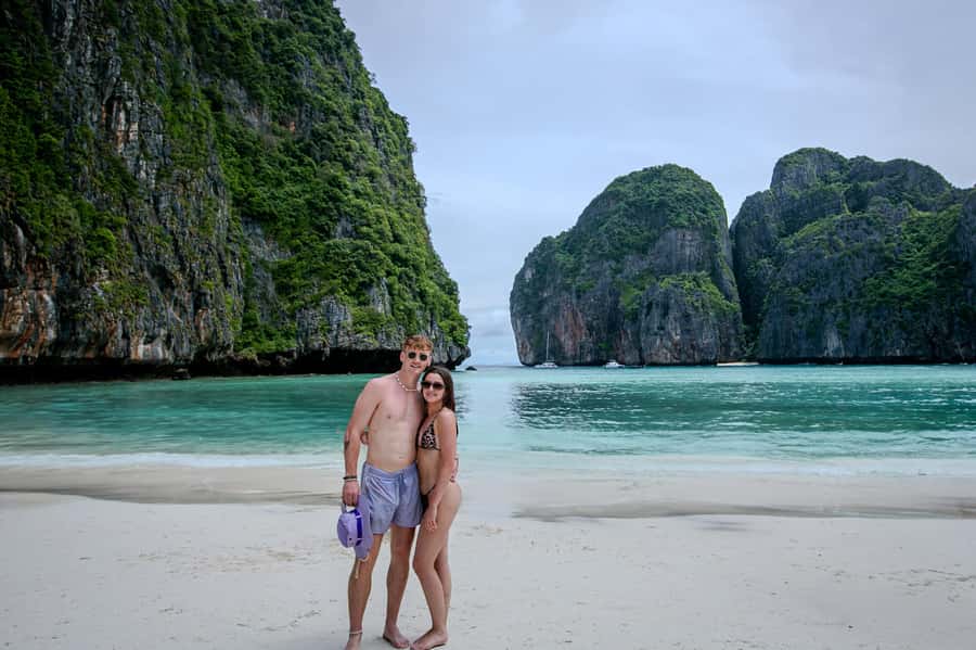 Phi Phi : Private Longtail Boat to Maya Bay - Tonsai Bay pickup and getting your timing right