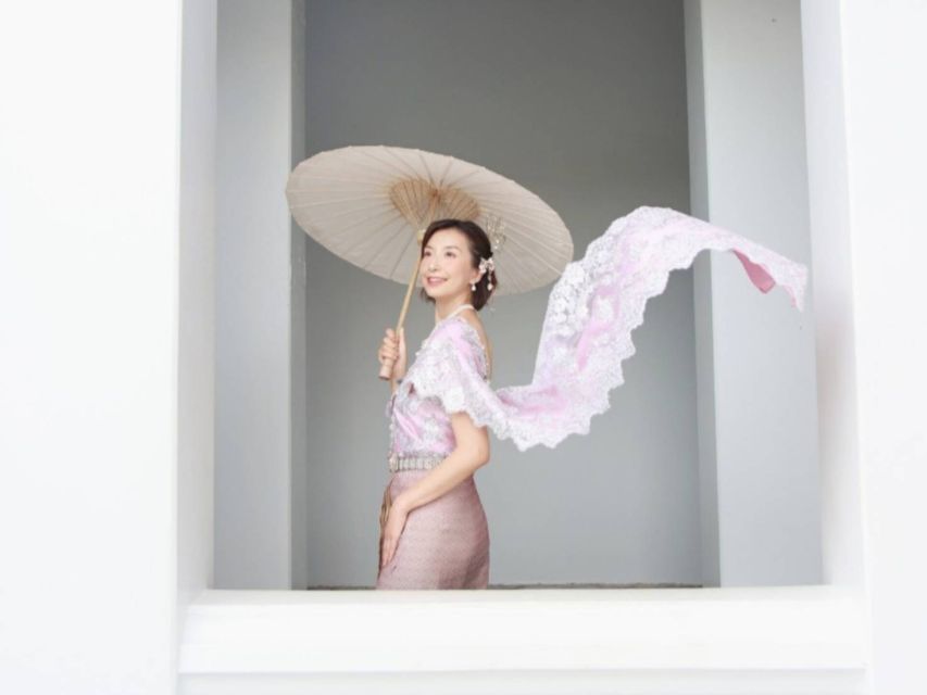 Photoshoot in Thai Costume - My Take: Should You Book ThaiGlam Studio at Wat Arun?