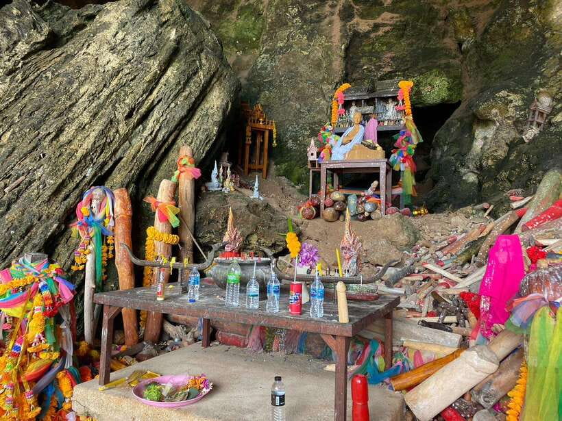 Phranang Cave Sunset with BBQ dinner & Plankton Tour - Phra Nang Cave and Beach Time: What You’ll Actually Be Doing