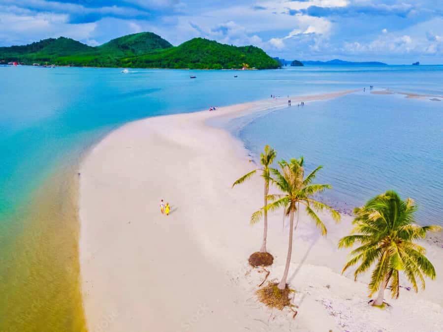 Phuket: 4 Islands Krabi Adventure & Snorkeling Day Tour - Lao Lading Island: Cozy Beach Time With Lush Island Views
