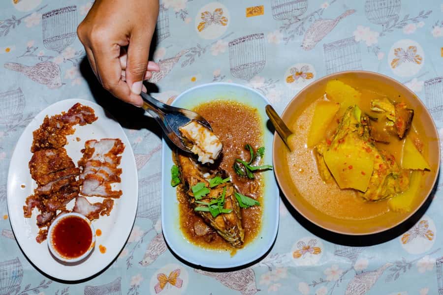 Phuket: Baba Tastes Food Tour with 15+ Tastings - Guides: Gigi, Cat, Lucky, and Nam set the tone
